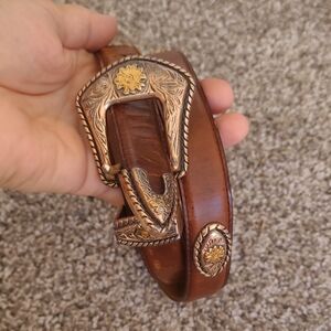 Cognac Colored Concho Western Belt Made With Genuine Leather Size L/ 40"